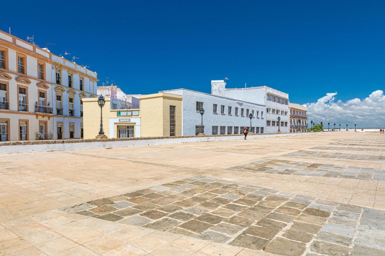 New Use Pz Espana 3 Izquierda Cadiz